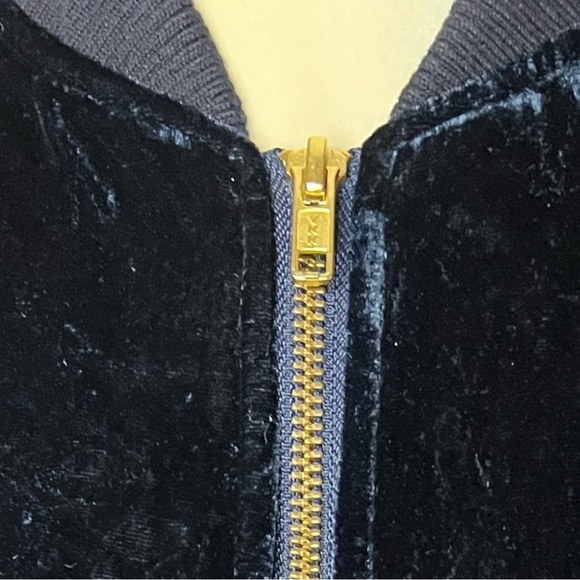 🌹NWOT J. Crew Velvet Bomber Jacket - Picture 5 of 8